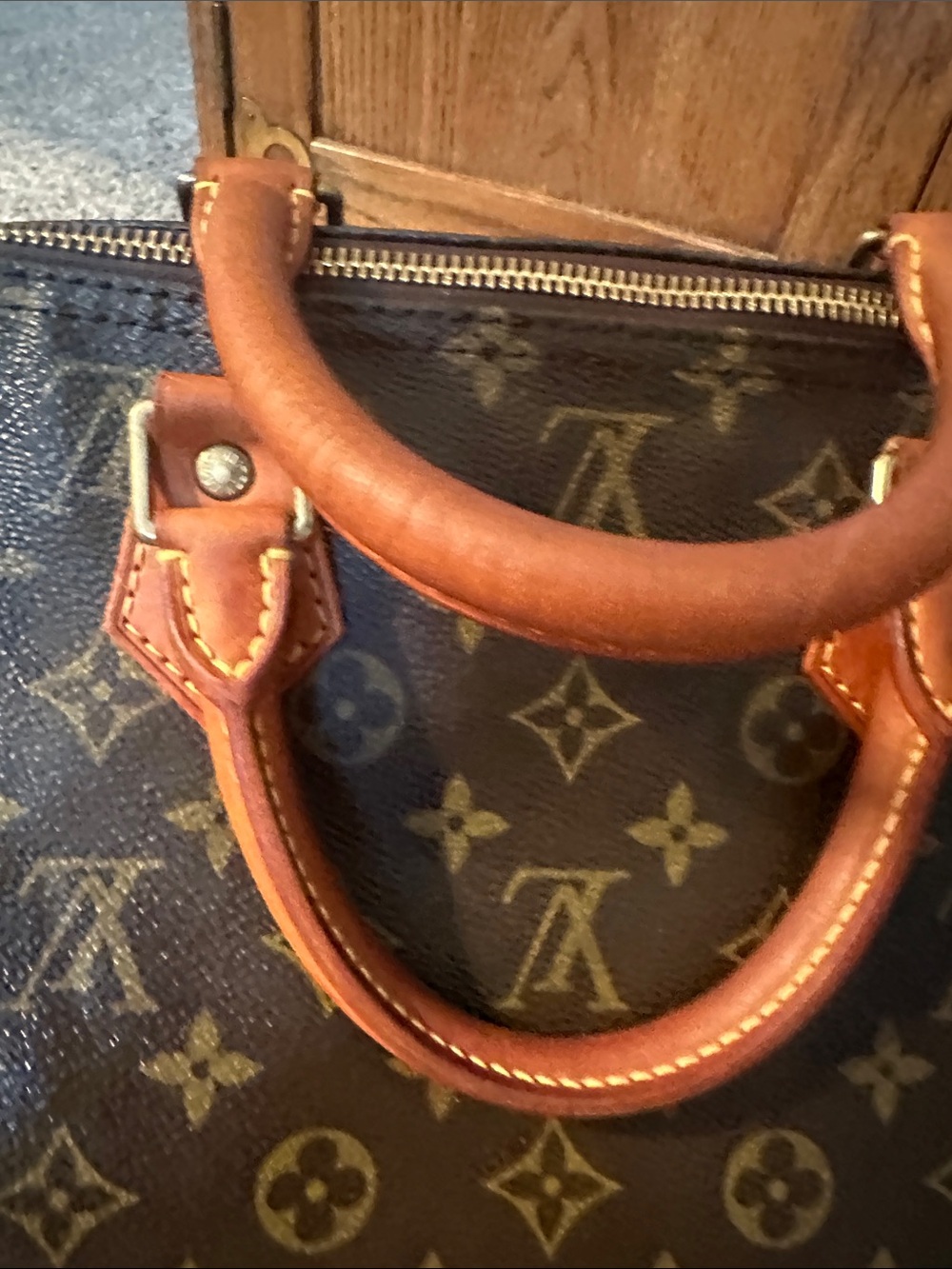 Louis Vuitton Monogram Canvas Speedy 40 - Picture 5 of 16